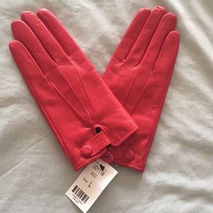 Women’s red leather gloves